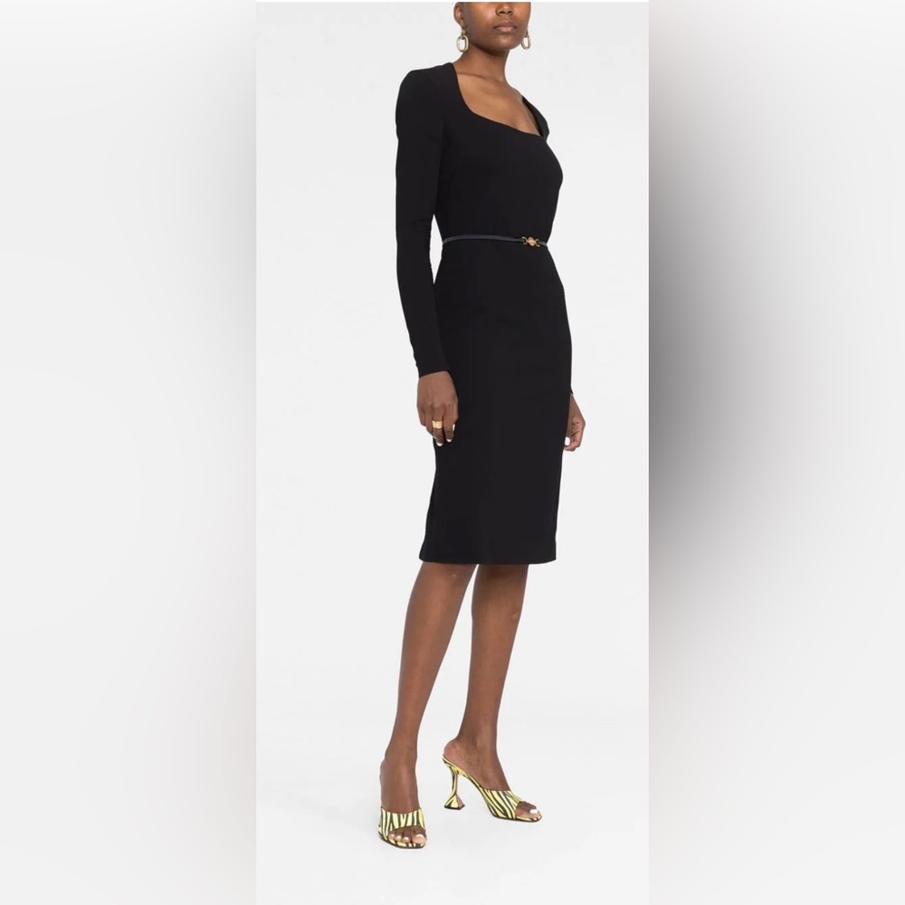 ❌SOLD❤️Versace elegant evening dress with Medusa belt NWT - Picture 3 of 8